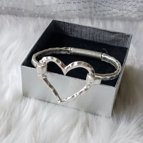 Sterling Silver Hammered Metal Heart Bangle Bracelet - Picture 6 of 10